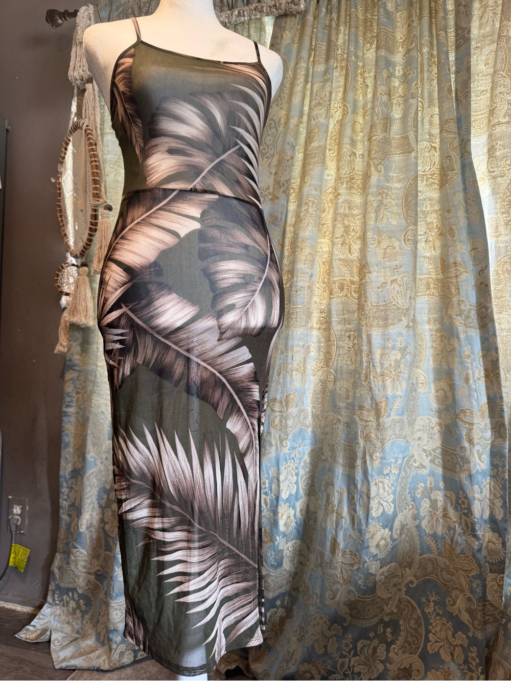 Sans Souci Women's Floral Olive Green Tropical-Print Midi Dress